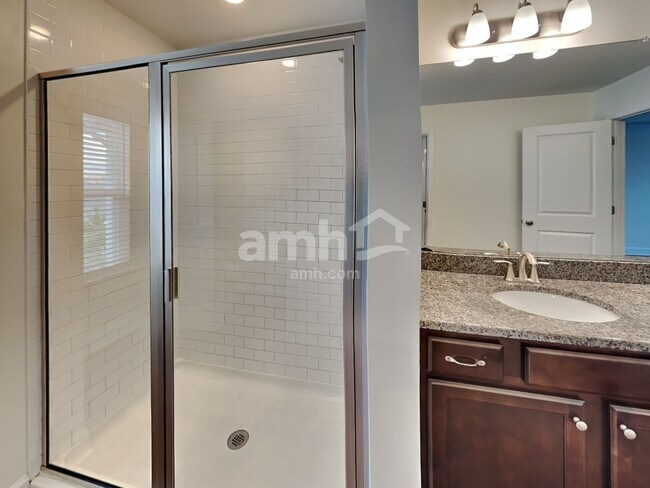 Building Photo - 4300 Spregan Way