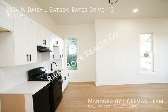 Building Photo - 2324 W Daisy L Gatson Bates Dr