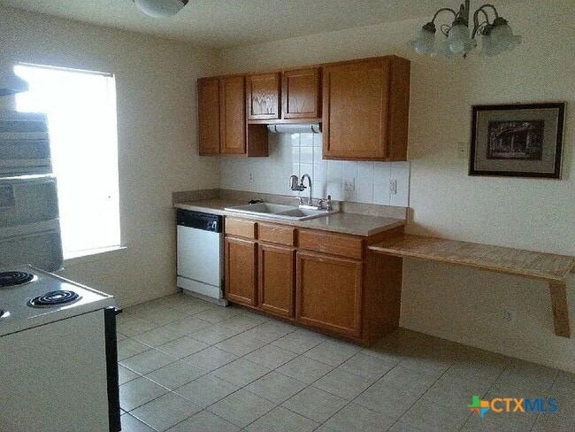 Building Photo - 508 Alpine St