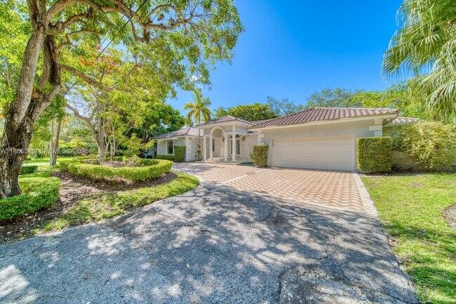 Building Photo - 1442 Coruna Ave