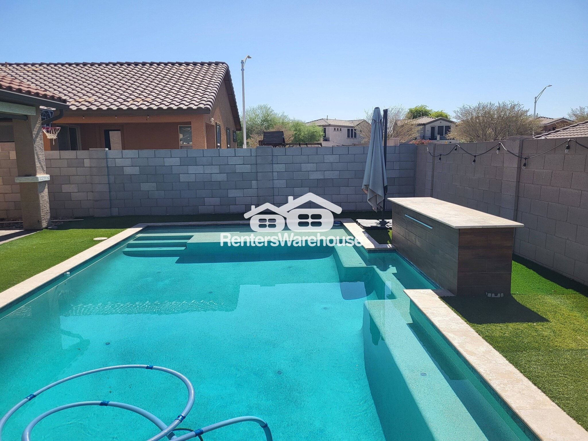 Building Photo - 1713 W Cottonwood Ln