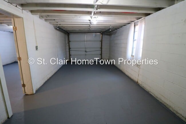 Building Photo - Adorable Pell City Home