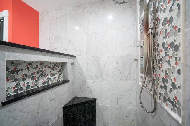Building Photo - 4056 38th Way S