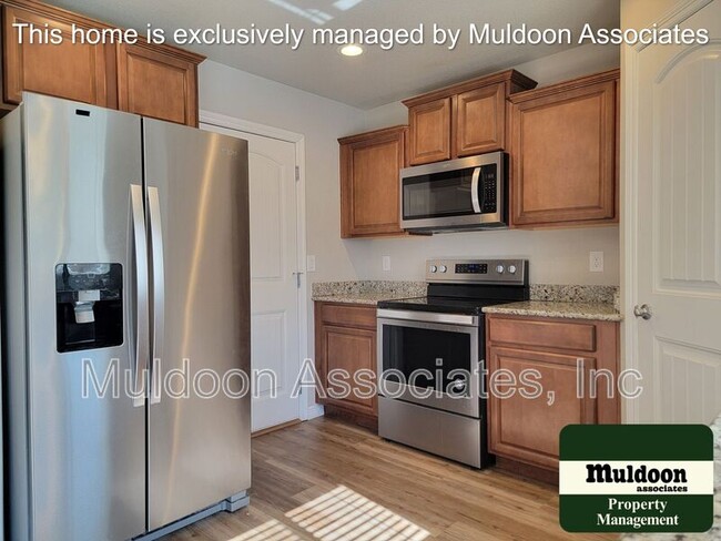 Building Photo - 6631 Weiser Dr