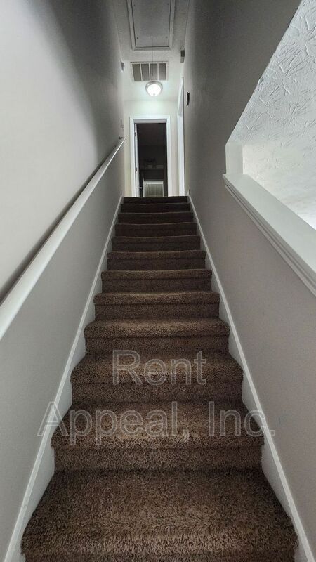 Building Photo - 3049 Winding Grove Dr