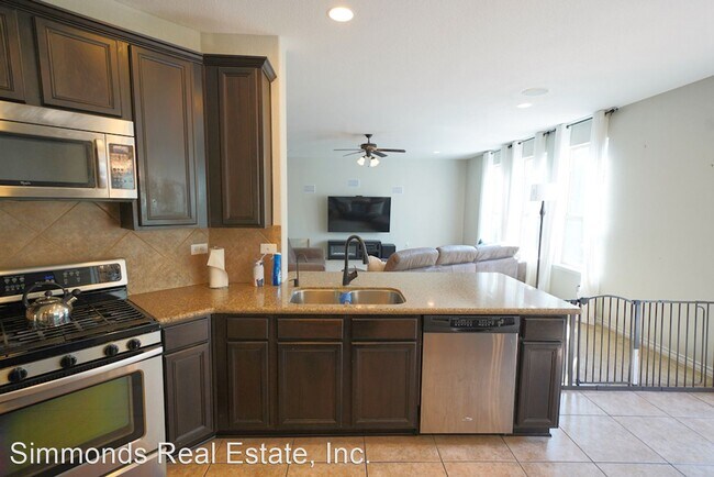 Building Photo - 4 br, 3.5 bath House - 346 Chloe Heights