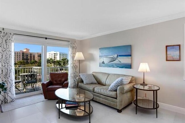 Building Photo - 1300 Gulf Shore Blvd N