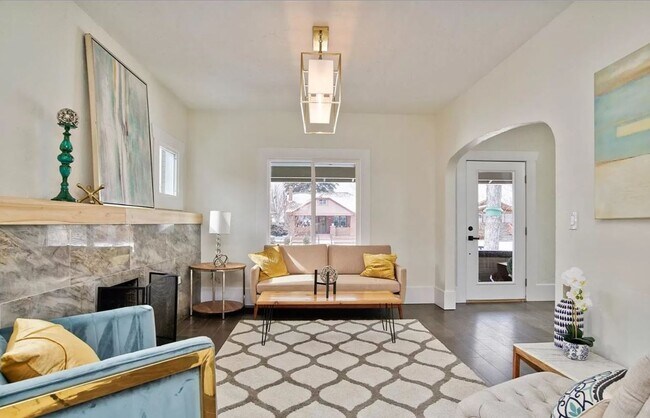 Building Photo - 3504 N Gaylord St