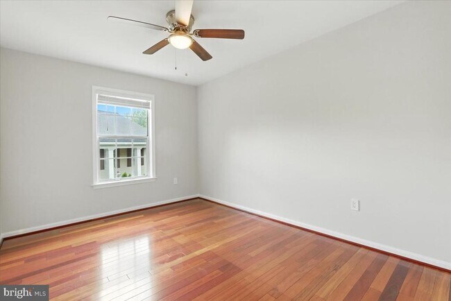 Building Photo - 1562 Kingstream Cir