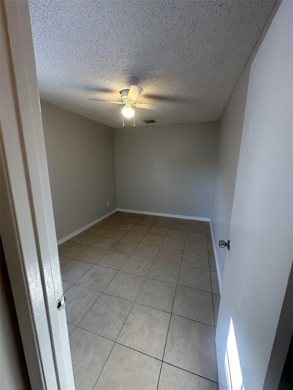 Building Photo - 1704 Ridgewood Ln