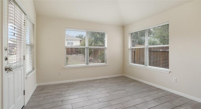 Building Photo - 11716 Dunblane Way