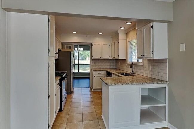 Building Photo - 4708 Jamerson Forest Cir