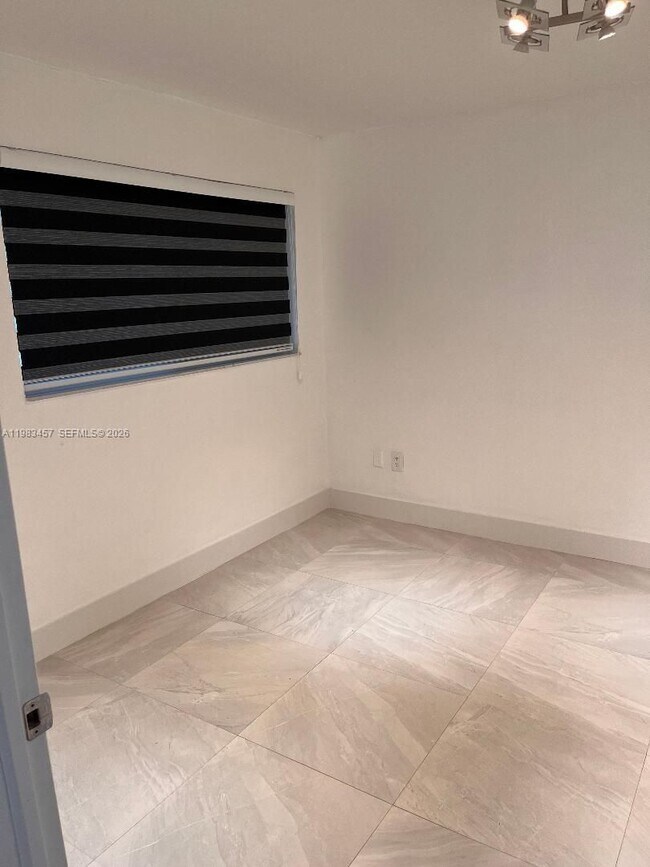 Building Photo - 11712 SW 13th St