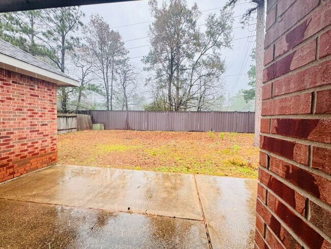 Building Photo - 12719 Great Sands Dr