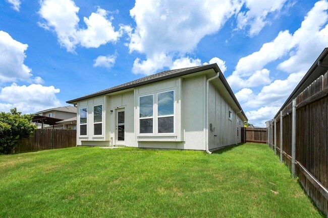 Building Photo - 9925 Comely Bnd