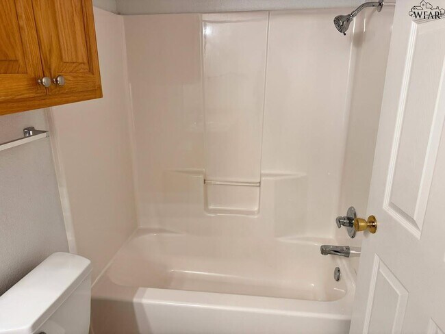 Building Photo - 5426 Ricci St