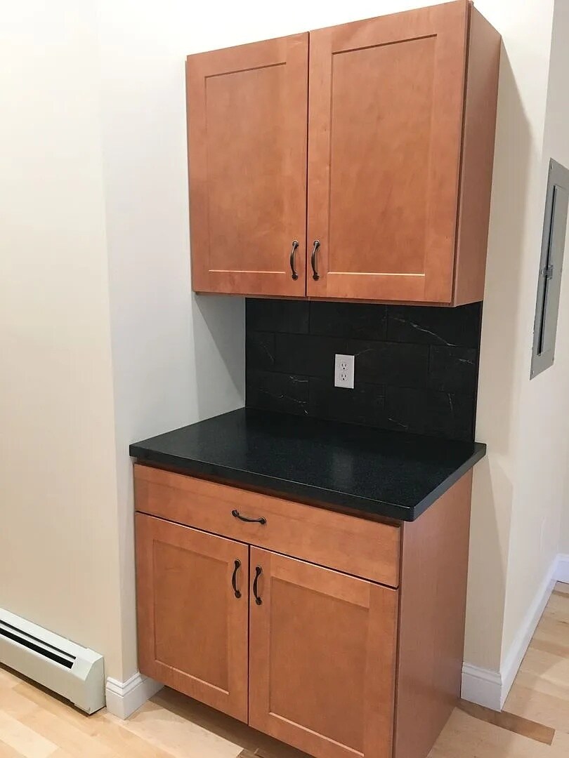 Building Photo - 33 Intervale Ave