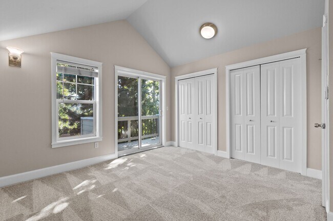Building Photo - 3bd/3ba Seattle House