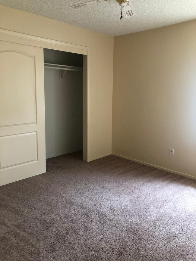 Building Photo - 21163 Conklin Blvd