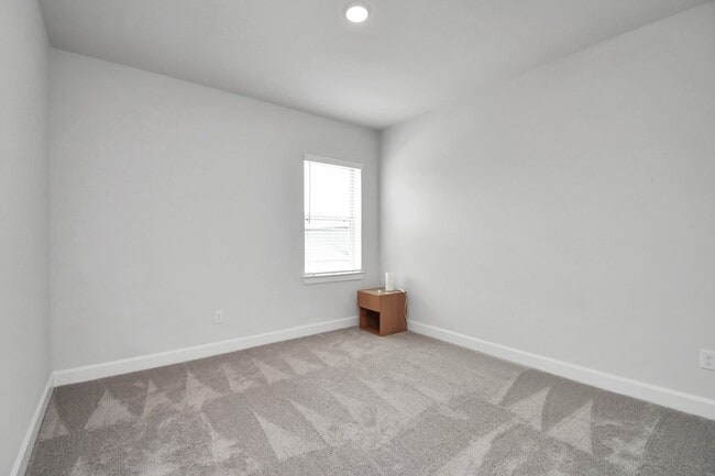 Building Photo - 1538 Park Path Dr