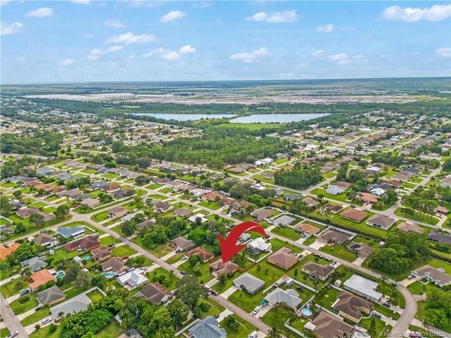 Building Photo - 3532 SW Margela St