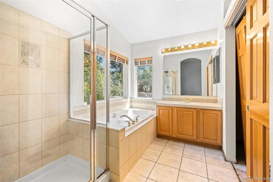 Master Bathroom - 4623 E 127th Pl