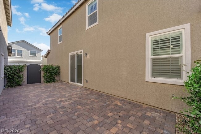 Building Photo - 3762 Trancoso Ave