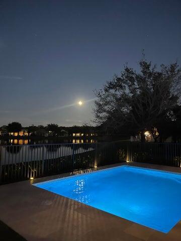 Building Photo - 8163 Alberti Dr