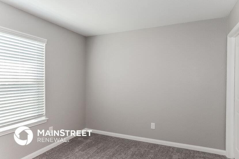 Building Photo - 25238 Dickens Dr