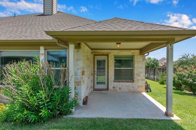 Building Photo - 101 Dasher Drive