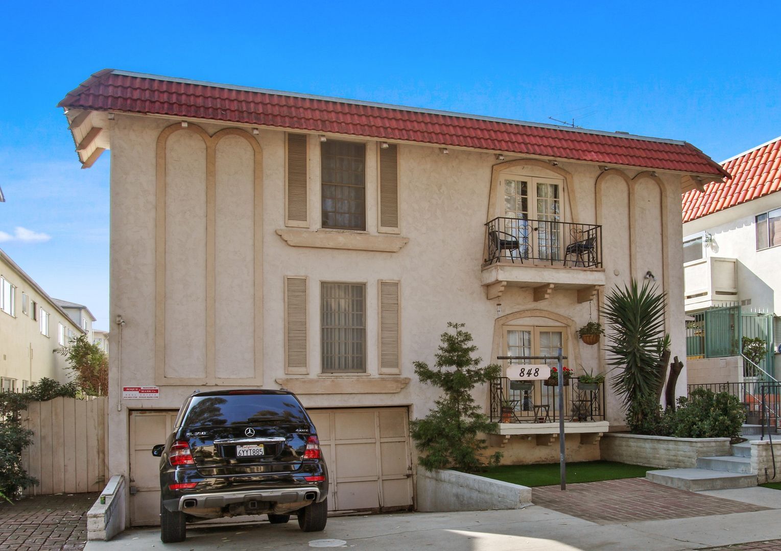 Building Photo - 848 7th St