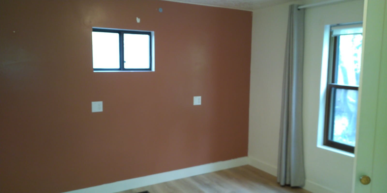 Building Photo - 465 W 3200 S