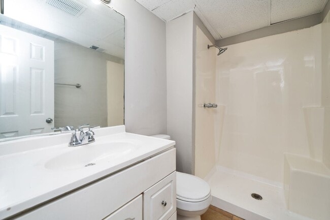 Building Photo - Newly Renovated 4-Bedroom Brick Beauty in Forestdale!