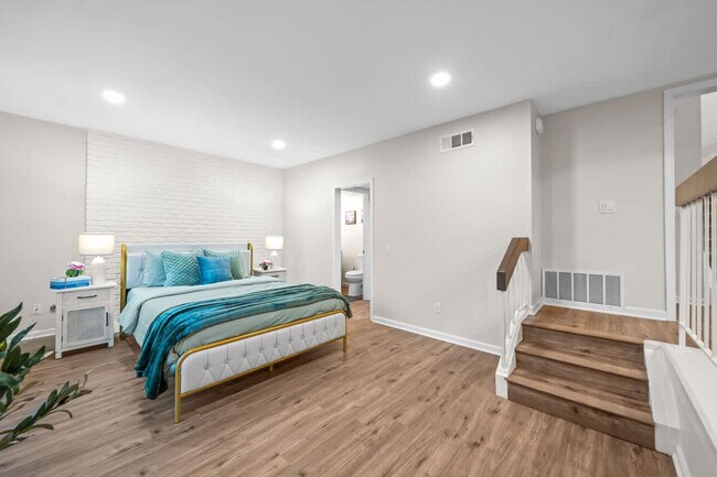 Building Photo - 13737 Via Tres Vistas