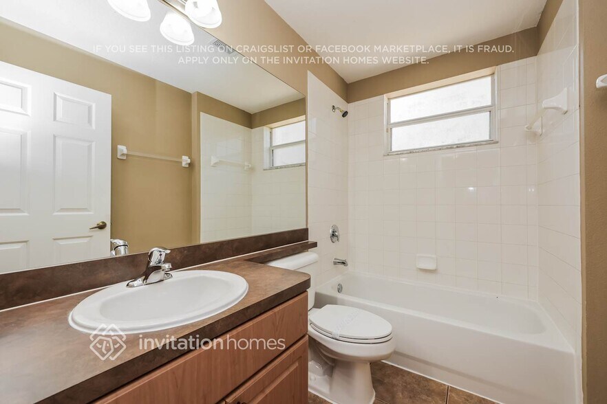 Building Photo - 2382 123rd Terrace E