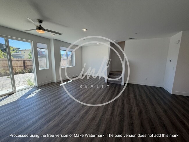 Building Photo - Beautiful Newly Built Townhome In Jenuane Community