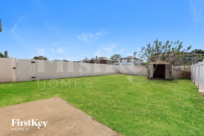 Building Photo - 1273 Longleaf Dr