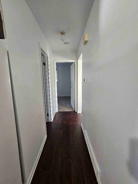 Building Photo - 314 18th Ave