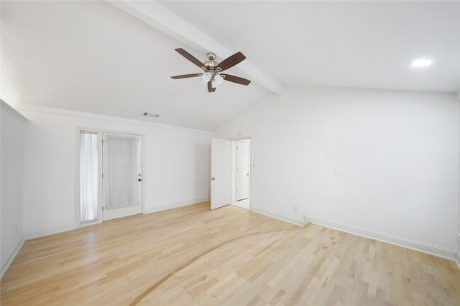 Building Photo - 3609 Brookshire Dr