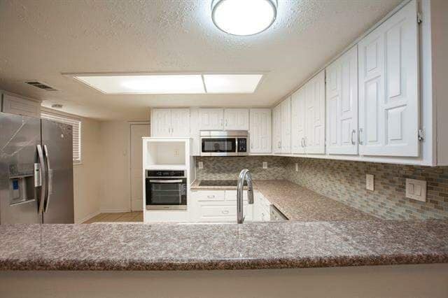 Building Photo - 12501 Hornbeam Dr