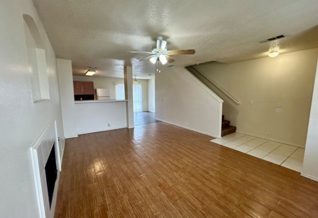 Building Photo - 3109 Pinehurst Ct