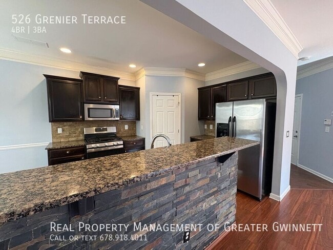 Building Photo - 526 Grenier Terrace NE