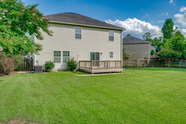 Building Photo - Beautiful home on one of Lake Carolina's largest cul-de-sac lots!