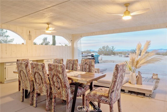 Building Photo - 70410 Cottonwood Dr