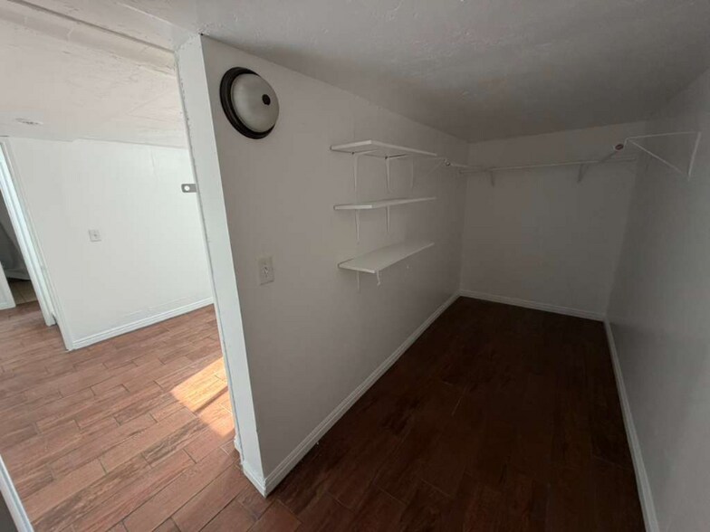 Building Photo - 1711 S 1300 E