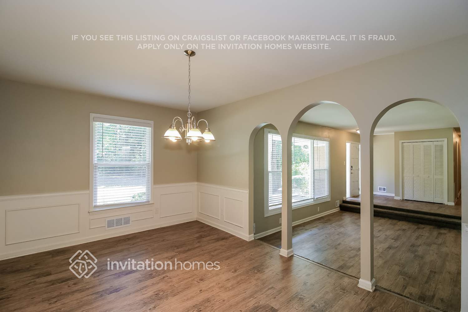 Building Photo - 3327 Salem E Dr SE