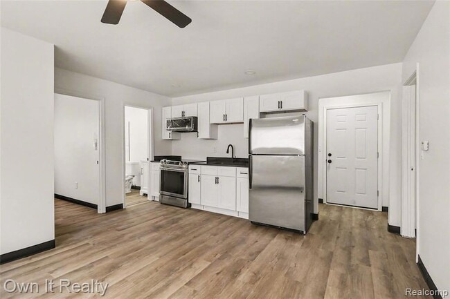 Building Photo - 13031 Joy Rd