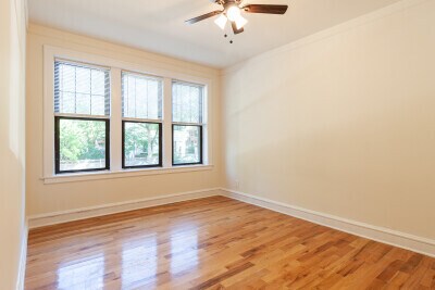 Building Photo - 3912 N Janssen Ave