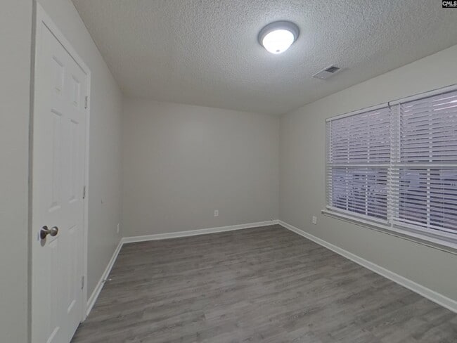 Building Photo - 108 Cane Brake Dr