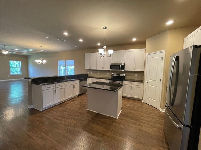 Building Photo - 7879 SW 80th Dr